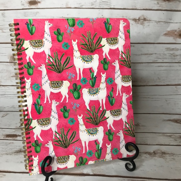 2020 Orange Circle Studio Desert Llamas Planner - Picture 2 of 8